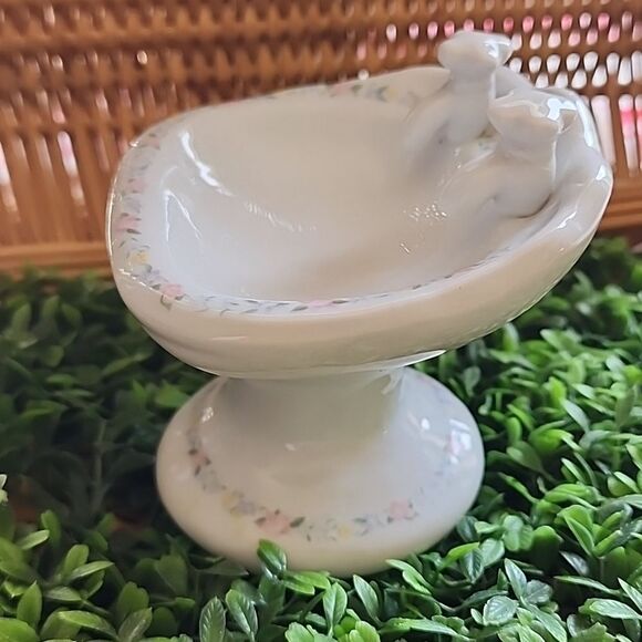 Vintage Floral Sink Soap Dish - Picture 6 of 7